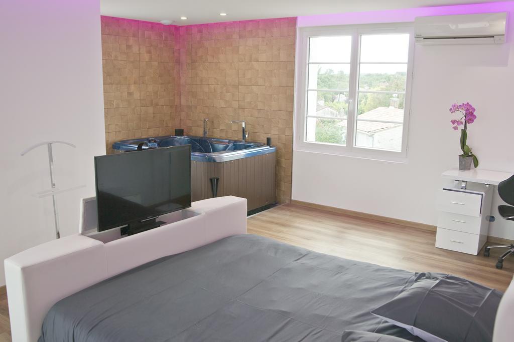 バルバスト Moulin Des Tours Bed & Breakfast 部屋 写真